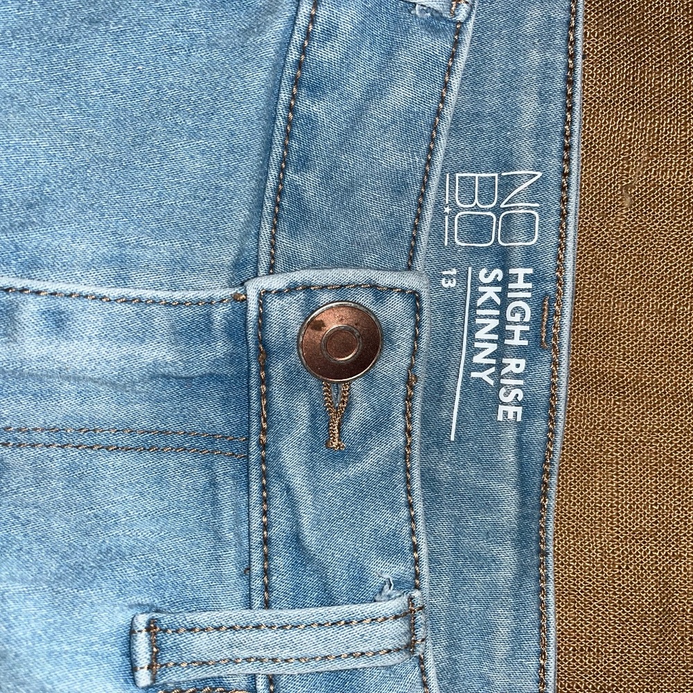 Light blue skinny jeans